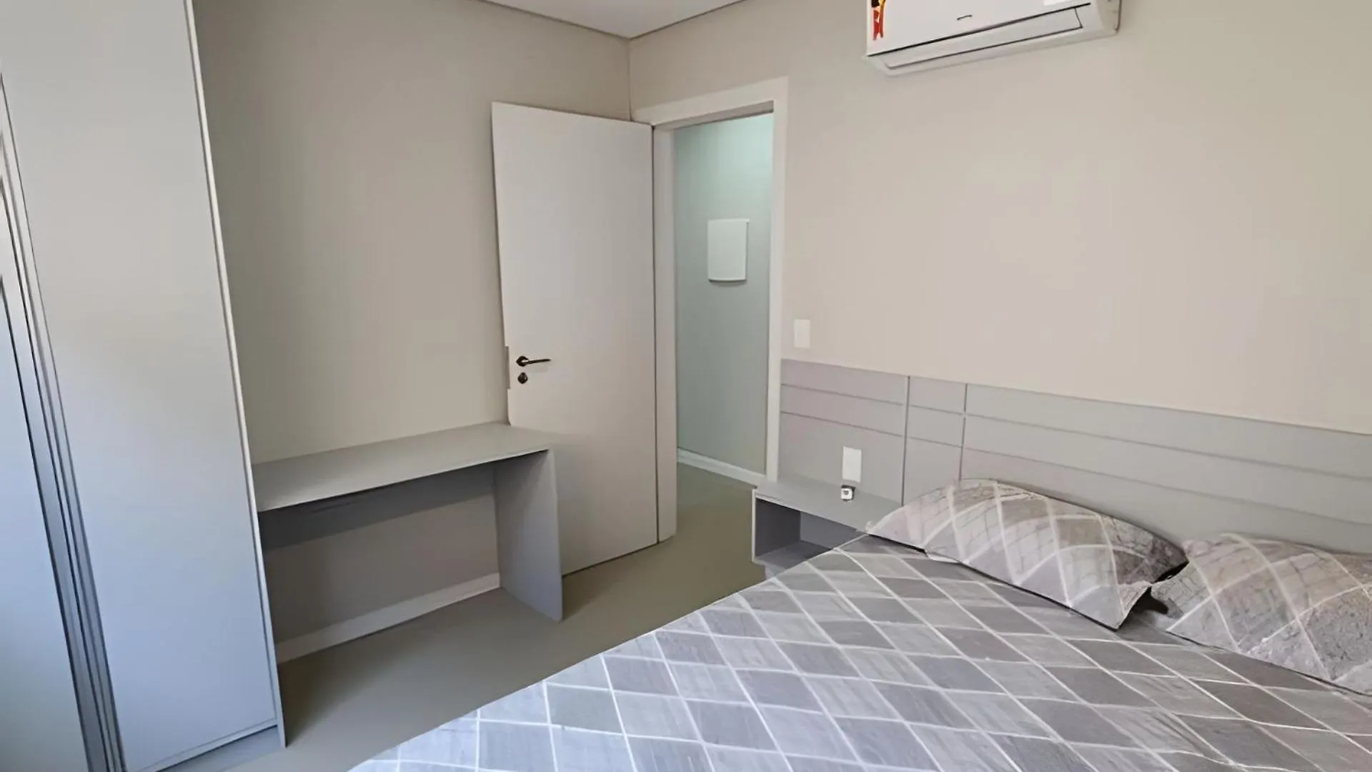 Apartamento Summer Residence Confort - Gov Celso Ramos/Sc Governador Celso Ramos